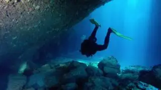 Cavern Diving Mallorca - Skualo Diving