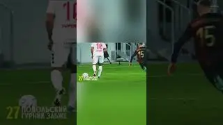 Перекинул через вратаря издалека🤯 #football #sports #fifa #goal #ronaldo #messi #mbappe