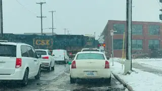 CSX 3032 Leads a 101 car L303-06 with FRESH Engine | Green Bucket Causes Issue | 01/06/26