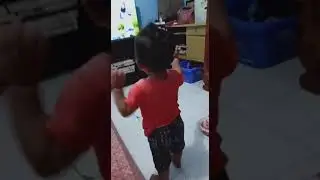 Adiba Chaharyady Putri Asik Joget
