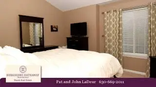 Homes for sale - 122 Concord Lane, Carol Stream, IL 60188