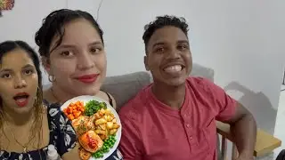 Acomp&aacute;&ntilde;ame a cenar con la familia y mi hija - El socio soy 