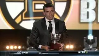 Em 2014, Patrice Bergeron Venceu o Frank J. Selke Trophy