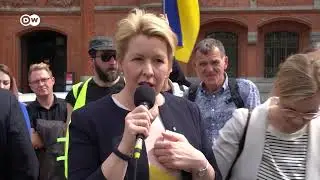 Как ведут себя представители великого народа в банановой республике