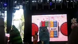 Dj Lance Rock introducing Yo Gabba Gabba (live at Coachella)