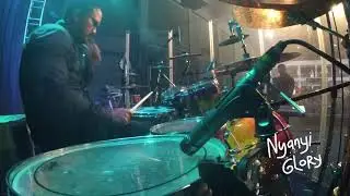 Nyanyi Glory