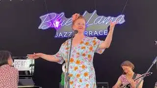I’m confessin Blue llama jazz terrace, performed by The Traveling Janes at the 40th Jazz Ascona