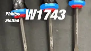 W1743 Diamond-Tip Screwdriver Set