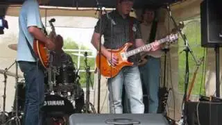 Trzalica piknik 2009 Part 2 (Seek and destroy, Enter Sandman)