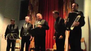 Helapää puukko