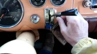 STARTING A 1955 PLYMOUTH ON A COLD MORNING