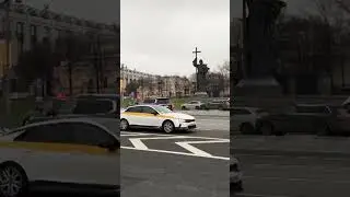 Steve Witkoff and Jared Kushner Arrive in Moscow in Bid to Broker Ukraine War Peace Deal #shorts