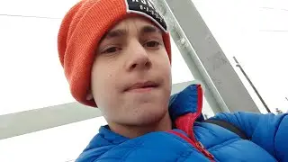 11 percet kell v&aacute;rni a rohadt buszra!😡  elindultam gyalog gyalogvlog