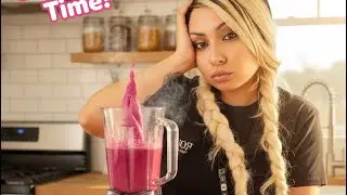 How I Make PERFECT Strawberry Banana Smoothies EVERY Time (SECRET Recipe)