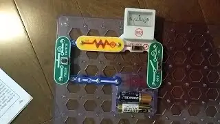Project 487: LED Voltage Drop | Electronic Snap Circuits | SCW