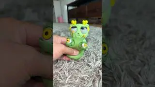 Big round eyes fidget. 👁️ #shorts #satisfying #fidget #popit #viralvideo #squishy