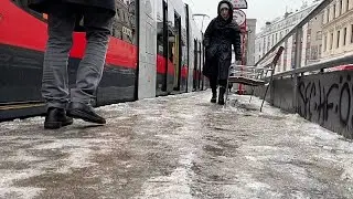 Vienne lutte contre le grand froid, la glace du Danube menace la navigation