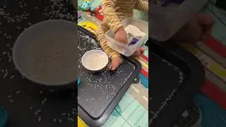 12 months+ toddler activity Sensory Rice Bin #toddleractivities #sensorybin #sensoryplay