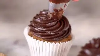 Chocolate fudge frosting from SPRIG