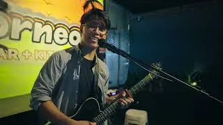 Stuck On You - Lionel Richie - Live Acoustic Loop Cover