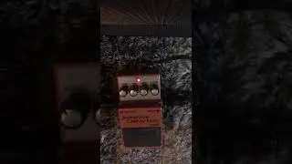 #shorts pedal Boss adaptive distortion DA-2 demo.