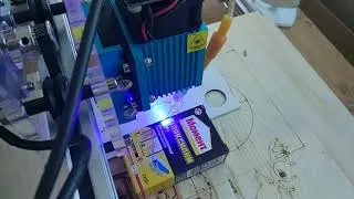 Вырезаю EleksMaker A3 Pro 5500mW с Gearbest