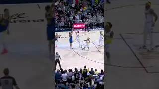 Klay Thompson mised a decisive moment 🤦 #shorts #goldenstatewarriors #klaythompson #nba #warriors
