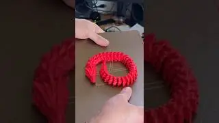 #3DPrint #TechDIY #3DPrinterFun #Shorts #DIYLife #GadgetShorts #innovationathome #snake #3dprinting