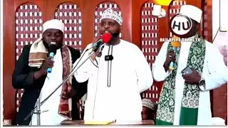 Mshuhudie Sheikh Othman Maalim akiimba kaswida katika maulidi ya Masjid Nour Muhammad