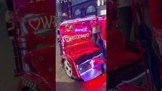 Glow taxi London #christmas #decoration #london #central #glow #taxi