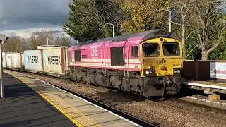 &ldquo;As one, we can&rdquo; 66587 4L73 with 38 containers & 4 pocket wagons 12;53 25L Lea Road 8/11/2025