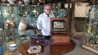 Vintage Music Antiques | The Gramophone