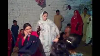 Peshawar Girl Local Wedding Home Dance || Desi Dance