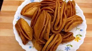 Khasta Papdi Recipe | Perfect Crispy Papdi for Chaat | Halwai Style at Home