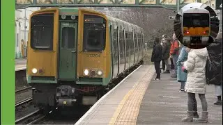 Trains at London Road (Brighton)
