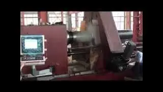 CNC flow forming machine for cylindrical parts