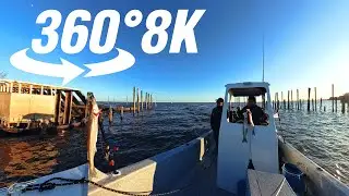 Atardecer Navegando el Rio de la Plata arribando a Capital Federal luego pescar PEJERREY 8K 360° POV