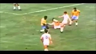 Pel&eacute; rare amazing Dribbling Skills   VOLUME 1