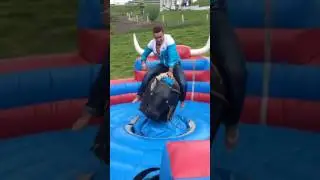 Bull- Ride &mdash;whoopeel land