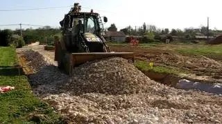 Tractopelle 2