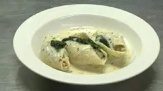 Chicken & Spinach-Stuffed Pasta Shells : Interesting Recipes