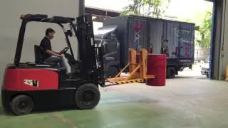 SUMO Eagle Grip Forklift Drum Attachment, EG2