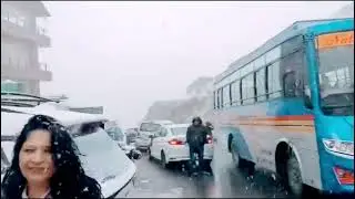 Himachal Pradesh chamba jot mai shuru Hui snowfall 🥶#viral #video 01 01 2026 😱😱