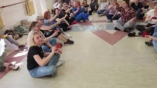 BIEDRONECZKO MAŁA Isł i muz. Maria Tomaszewska)