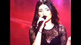 Nicole Paparistodemou / Nikki Lee in fake The Voice Australia blind auditions