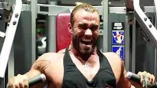 #FitnessRoom / Тренируем ГРУДНЫЕ / Качаем грудь / КАЛУМ ВОН МОГЕР/ Calum von Moger /#fitness #sport