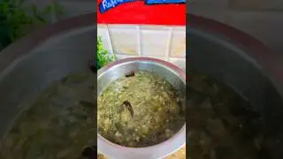 Naari ke saag ko aise banaye,bahut tasty hai.#trending #trendingshorts #food #recipe #dal #saag