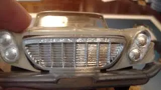 1961 CHRYSLER NEW YORKER 2 DOOR HARDTOP - PLASTIC MODEL