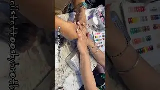 Gossips with the clients while doing #nails 😊