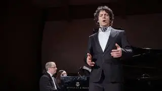 O begli occhi di Fata,sung by  Telman Guzhevsky. A song by Luigi Denza